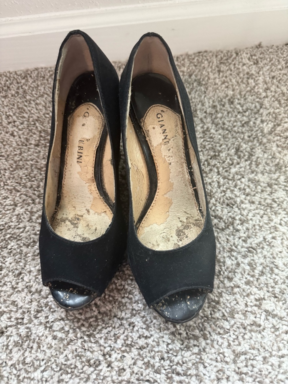 Gianni Bini Black Peep-Toe Heels